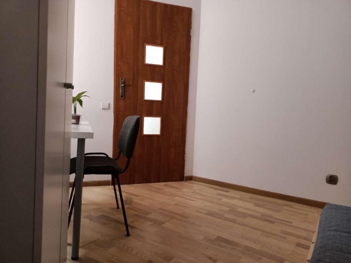 Cruz Mieszkanie Pokoje przytulny czysty lokal na noc, centrum Łódź Zewnętrze zdjęcie