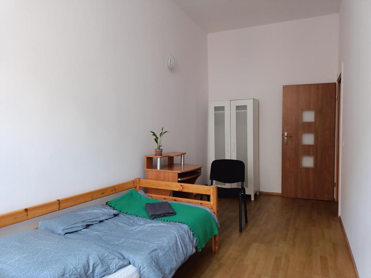 Cruz Mieszkanie Pokoje przytulny czysty lokal na noc, centrum Łódź Zewnętrze zdjęcie